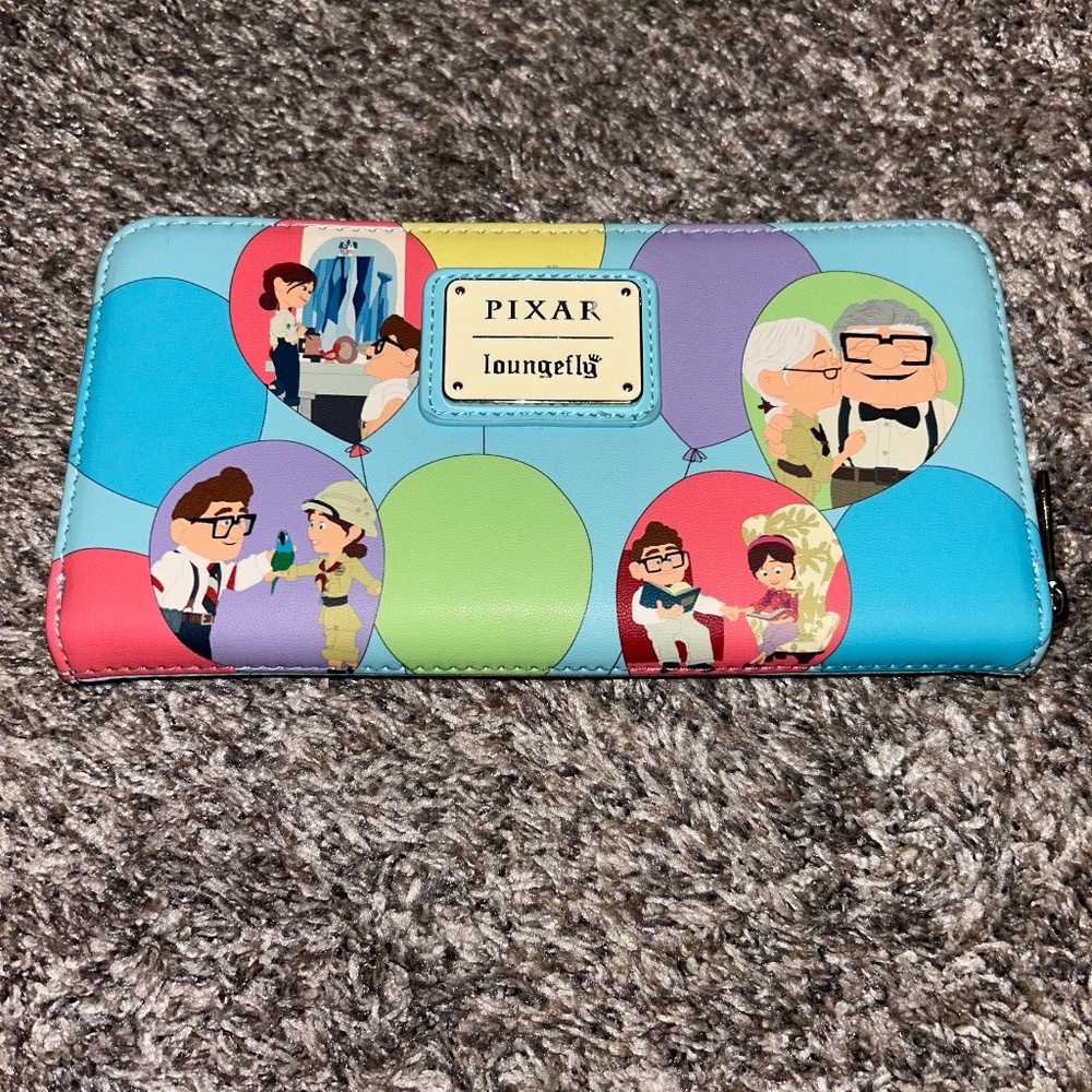 Loungefly UP wallet